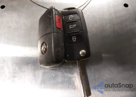 2013 Volkswagen Jetta 2.0L Tdi z USA, uszkodzony, nr VIN 3VWLL7AJ4DM390850